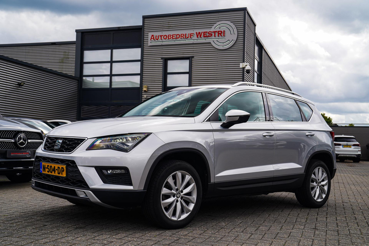 Seat Ateca 1.0 EcoTSI Style Business Intense | LED koplampen | Achteruitrijcamera | Climatronic airco | Multifunctioneel stuur | Seat Ateca 1.0 EcoTSI Style Business Intense | LED koplampen | Achteruitrijcamera | Climatronic airco | Multifunctioneel stuur |