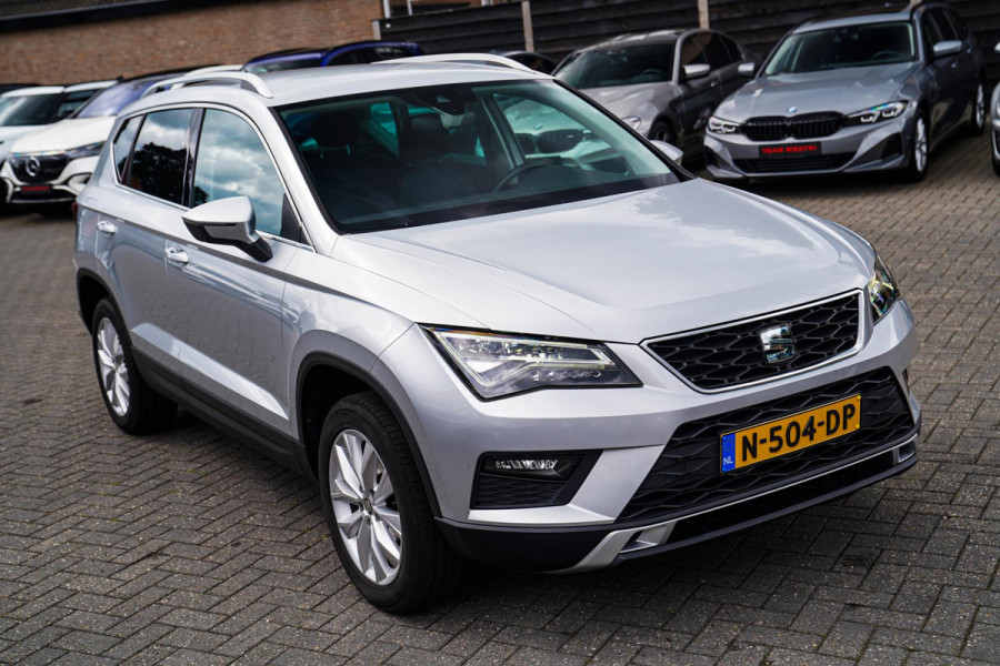 Seat Ateca 1.0 EcoTSI Style Business Intense | LED koplampen | Achteruitrijcamera | Climatronic airco | Multifunctioneel stuur |