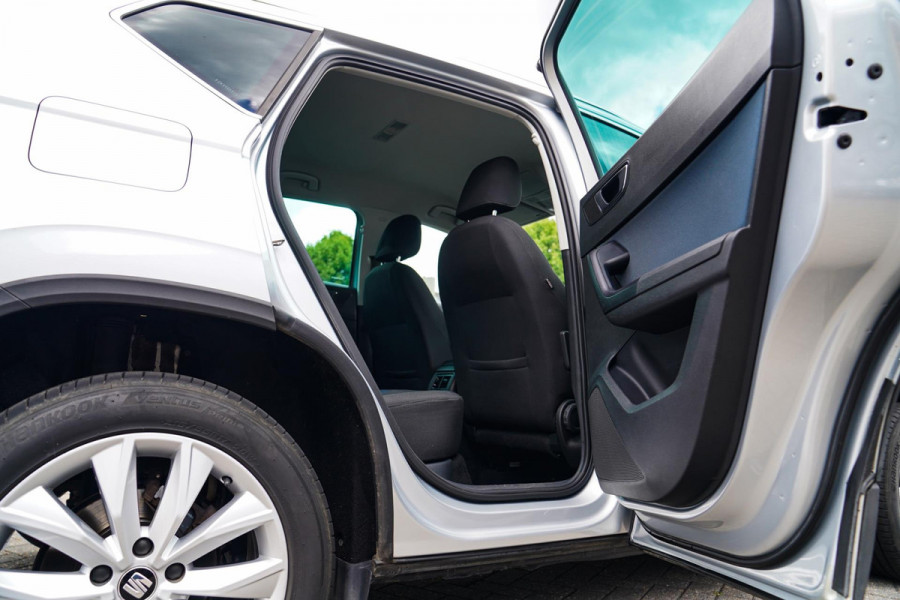 Seat Ateca 1.0 EcoTSI Style Business Intense | LED koplampen | Achteruitrijcamera | Climatronic airco | Multifunctioneel stuur |