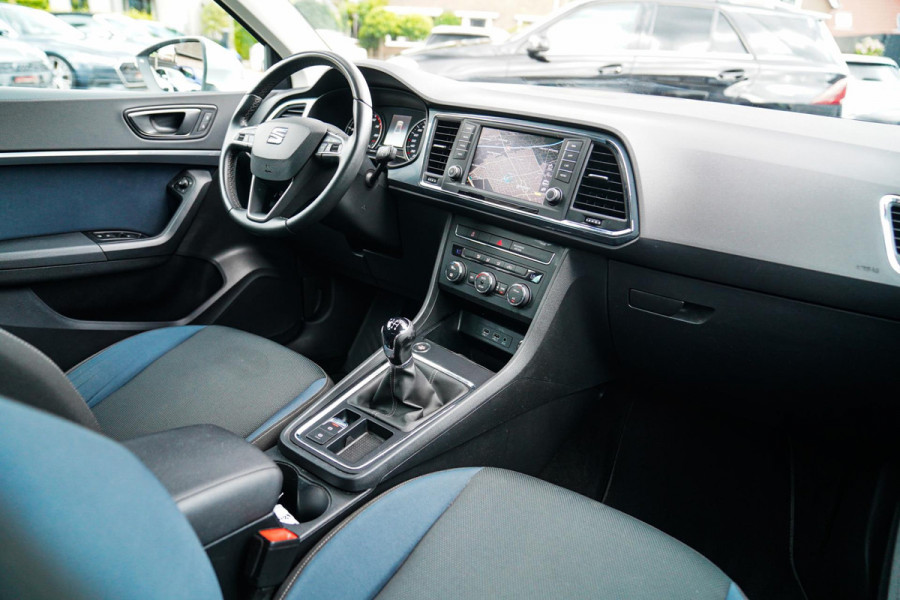 Seat Ateca 1.0 EcoTSI Style Business Intense | LED koplampen | Achteruitrijcamera | Climatronic airco | Multifunctioneel stuur |