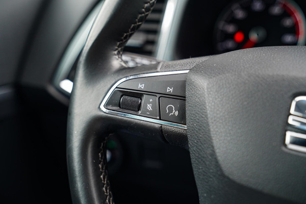 Seat Ateca 1.0 EcoTSI Style Business Intense | LED koplampen | Achteruitrijcamera | Climatronic airco | Multifunctioneel stuur |