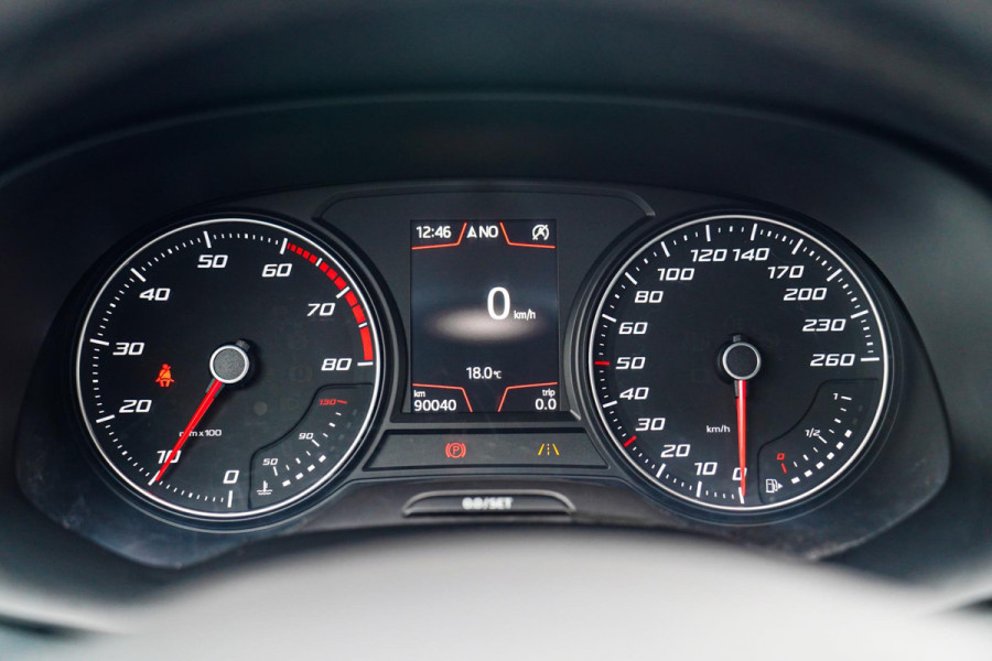 Seat Ateca 1.0 EcoTSI Style Business Intense | LED koplampen | Achteruitrijcamera | Climatronic airco | Multifunctioneel stuur |