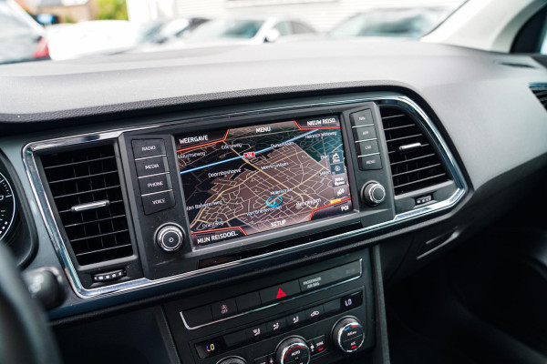 Seat Ateca 1.0 EcoTSI Style Business Intense | LED koplampen | Achteruitrijcamera | Climatronic airco | Multifunctioneel stuur |