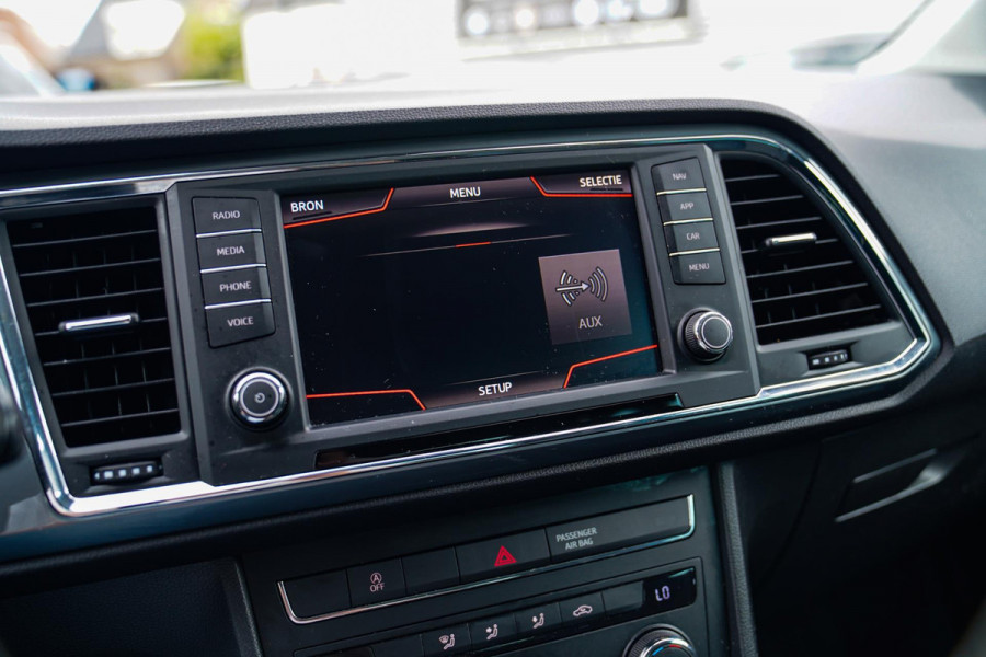 Seat Ateca 1.0 EcoTSI Style Business Intense | LED koplampen | Achteruitrijcamera | Climatronic airco | Multifunctioneel stuur |