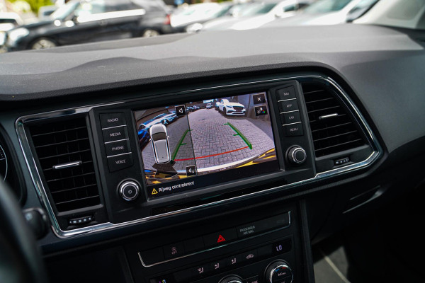 Seat Ateca 1.0 EcoTSI Style Business Intense | LED koplampen | Achteruitrijcamera | Climatronic airco | Multifunctioneel stuur |