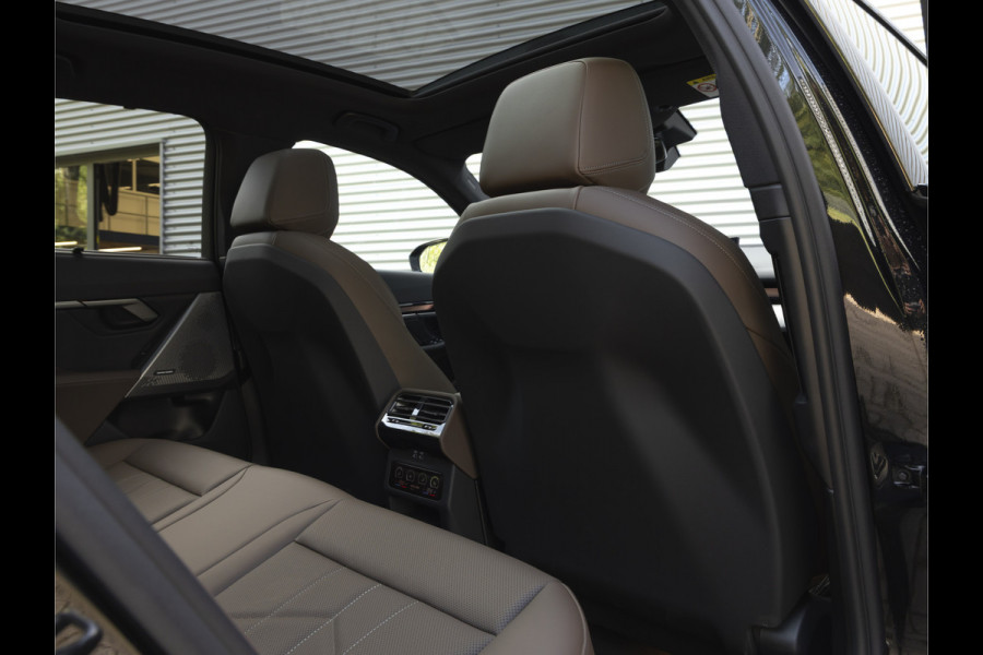 BMW 5 Serie 550e xDrive - M-Sport Pro - Pano - Onderstel Prof - Trekhaak - Stoelventilatie