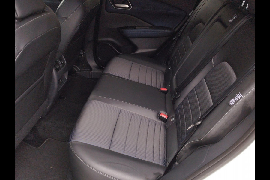 Nissan QASHQAI 1.3 MHEV Xtronic Tekna | automaat | | twotone | panoramadak