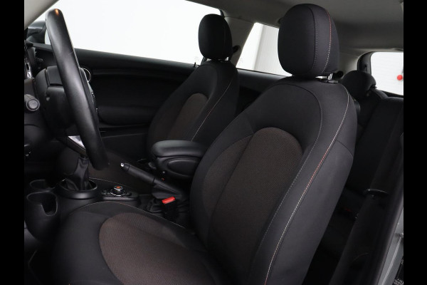 MINI Cooper 1.5 Cooper | Carplay | Cruise control | Navigatie | Full LED | Keyless | Airco | Bluetooth