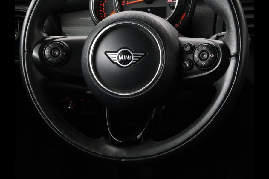 MINI Cooper 1.5 Cooper | Carplay | Cruise control | Navigatie | Full LED | Keyless | Airco | Bluetooth