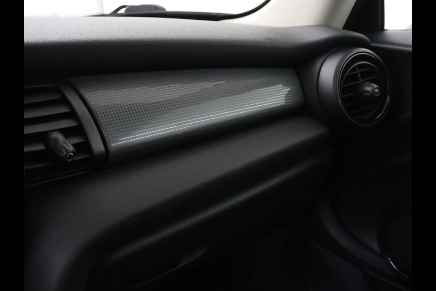 MINI Cooper 1.5 Cooper | Carplay | Cruise control | Navigatie | Full LED | Keyless | Airco | Bluetooth