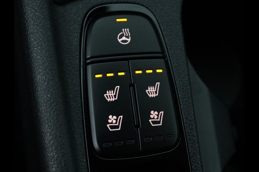 Kia Niro 1.6 GDi PHEV ExecutiveLine | Schuifdak | Stoelventilatie | Leder | Trekhaak | Adaptive cruise | JBL Sound | Full LED | Camera | Keyless | Carplay | Navigatie | Achterbankverwarming
