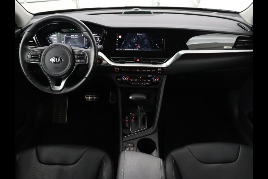 Kia Niro 1.6 GDi PHEV ExecutiveLine | Schuifdak | Stoelventilatie | Leder | Trekhaak | Adaptive cruise | JBL Sound | Full LED | Camera | Keyless | Carplay | Navigatie | Achterbankverwarming