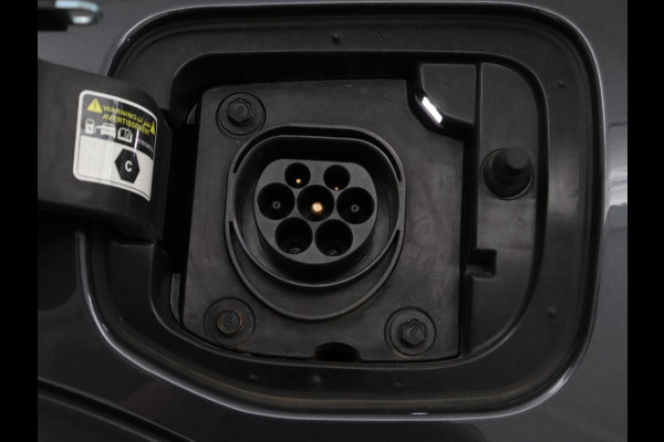Kia Niro 1.6 GDi PHEV ExecutiveLine | Schuifdak | Stoelventilatie | Leder | Trekhaak | Adaptive cruise | JBL Sound | Full LED | Camera | Keyless | Carplay | Navigatie | Achterbankverwarming