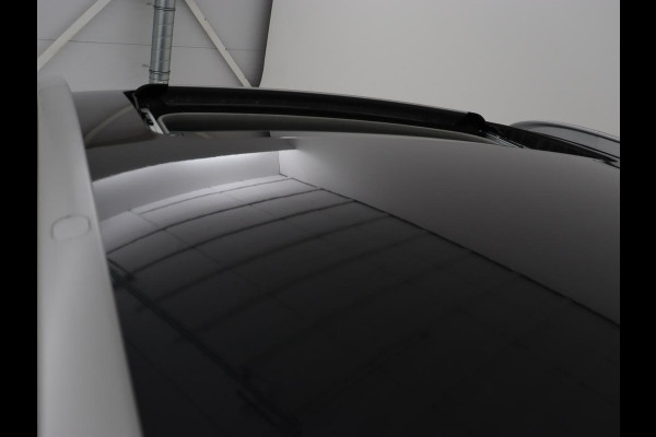 Kia Niro 1.6 GDi PHEV ExecutiveLine | Schuifdak | Stoelventilatie | Leder | Trekhaak | Adaptive cruise | JBL Sound | Full LED | Camera | Keyless | Carplay | Navigatie | Achterbankverwarming