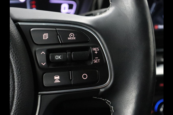 Kia Niro 1.6 GDi PHEV ExecutiveLine | Schuifdak | Stoelventilatie | Leder | Trekhaak | Adaptive cruise | JBL Sound | Full LED | Camera | Keyless | Carplay | Navigatie | Achterbankverwarming