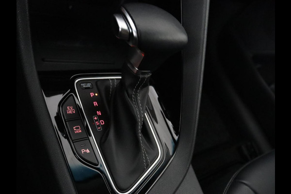 Kia Niro 1.6 GDi PHEV ExecutiveLine | Schuifdak | Stoelventilatie | Leder | Trekhaak | Adaptive cruise | JBL Sound | Full LED | Camera | Keyless | Carplay | Navigatie | Achterbankverwarming