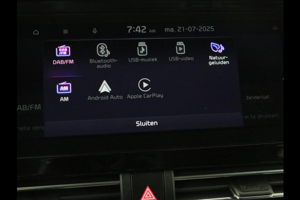 Kia Niro 1.6 GDi PHEV ExecutiveLine | Schuifdak | Stoelventilatie | Leder | Trekhaak | Adaptive cruise | JBL Sound | Full LED | Camera | Keyless | Carplay | Navigatie | Achterbankverwarming