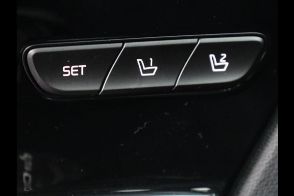 Kia Niro 1.6 GDi PHEV ExecutiveLine | Schuifdak | Stoelventilatie | Leder | Trekhaak | Adaptive cruise | JBL Sound | Full LED | Camera | Keyless | Carplay | Navigatie | Achterbankverwarming