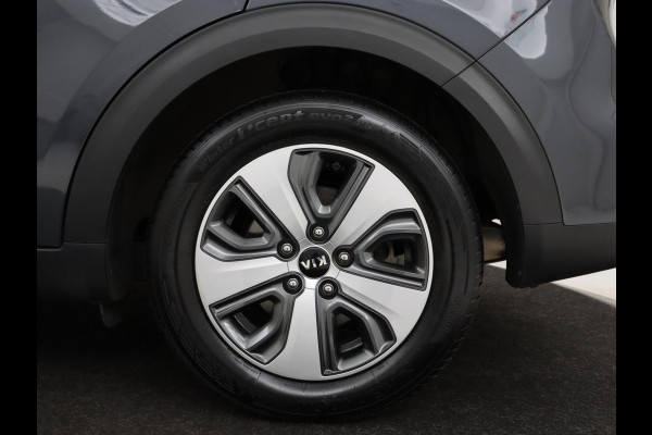 Kia Niro 1.6 GDi PHEV ExecutiveLine | Schuifdak | Stoelventilatie | Leder | Trekhaak | Adaptive cruise | JBL Sound | Full LED | Camera | Keyless | Carplay | Navigatie | Achterbankverwarming