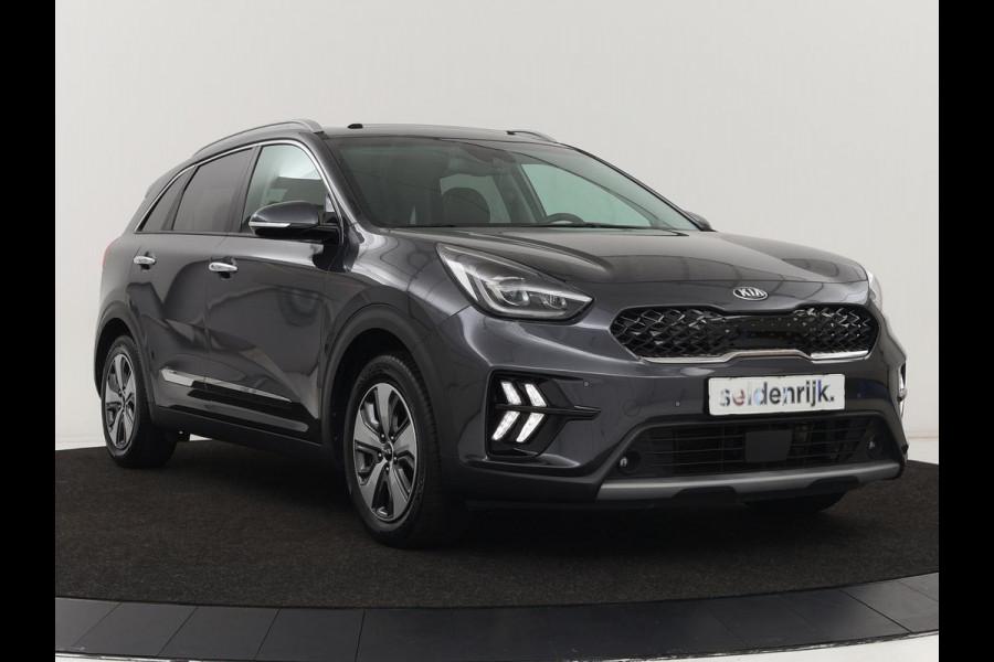 Kia Niro 1.6 GDi PHEV ExecutiveLine | Schuifdak | Stoelventilatie | Leder | Trekhaak | Adaptive cruise | JBL Sound | Full LED | Camera | Keyless | Carplay | Navigatie | Achterbankverwarming