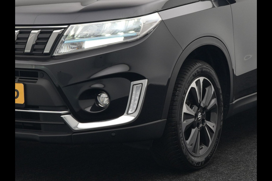 Suzuki Vitara 1.5 Hybrid Style Dealer O.H. | Panodak | Adaptive Cruise | Alcantara Sportstoelen Verwarmd | Navigatie | Camera | Stoelverwarming | Apple Carplay | DAB |