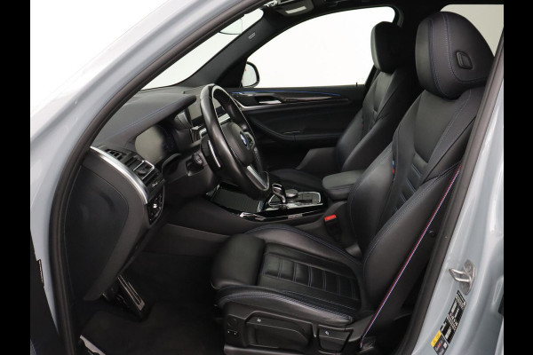 BMW X3 xDrive30e M Sport | Leder | Stoel & stuurverwarming | Camera | Sportstoelen | Carplay | Sfeerverlichting | Navigatie | Adaptief LED | Live Cockpit | 20'' lichtmetalen velgen