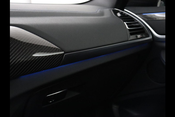 BMW X3 xDrive30e M Sport | Leder | Stoel & stuurverwarming | Camera | Sportstoelen | Carplay | Sfeerverlichting | Navigatie | Adaptief LED | Live Cockpit | 20'' lichtmetalen velgen