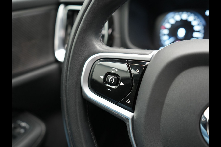 Volvo V60 T8 Recharge AWD Inscription Plug In Hybrid 392pk Dealer O.H. PHEV | Panodak | Adaptive cruise | Lederen Sportstoelen Memory & Massage | Pilot Assist | Harman Kardon | Apple Carplay | Camera | Keyless | Stoel & Stuurverwarming | L.M. 19" | Virtual |