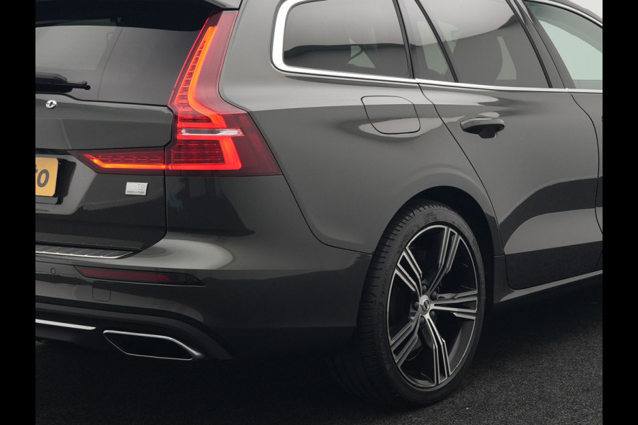 Volvo V60 T8 Recharge AWD Inscription Plug In Hybrid 392pk Dealer O.H. PHEV | Panodak | Adaptive cruise | Lederen Sportstoelen Memory & Massage | Pilot Assist | Harman Kardon | Apple Carplay | Camera | Keyless | Stoel & Stuurverwarming | L.M. 19" | Virtual |