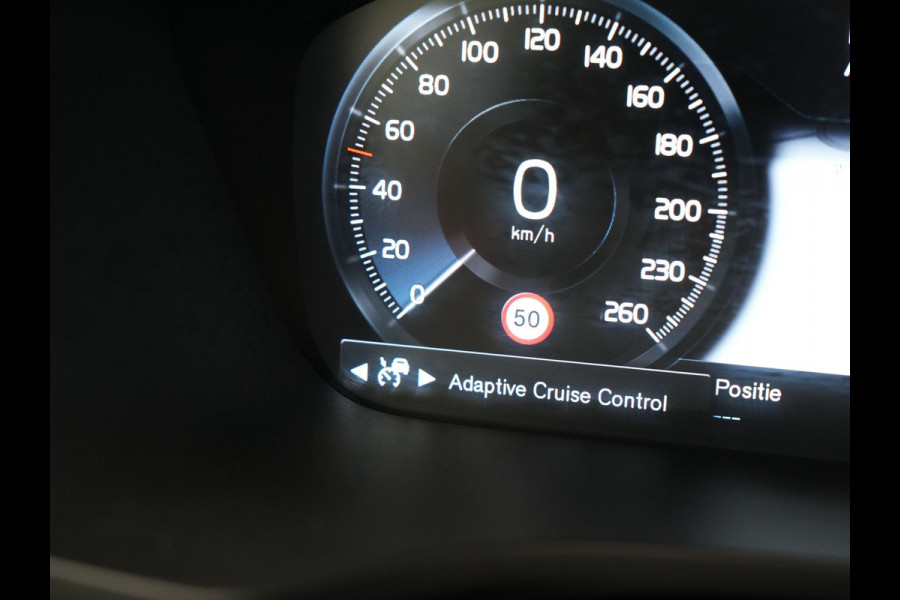 Volvo V60 T8 Recharge AWD Inscription Plug In Hybrid 392pk Dealer O.H. PHEV | Panodak | Adaptive cruise | Lederen Sportstoelen Memory & Massage | Pilot Assist | Harman Kardon | Apple Carplay | Camera | Keyless | Stoel & Stuurverwarming | L.M. 19" | Virtual |