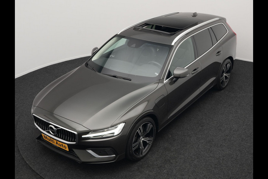 Volvo V60 T8 Recharge AWD Inscription Plug In Hybrid 392pk Dealer O.H. PHEV | Panodak | Adaptive cruise | Lederen Sportstoelen Memory & Massage | Pilot Assist | Harman Kardon | Apple Carplay | Camera | Keyless | Stoel & Stuurverwarming | L.M. 19" | Virtual |