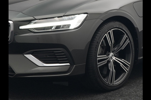 Volvo V60 T8 Recharge AWD Inscription Plug In Hybrid 392pk Dealer O.H. PHEV | Panodak | Adaptive cruise | Lederen Sportstoelen Memory & Massage | Pilot Assist | Harman Kardon | Apple Carplay | Camera | Keyless | Stoel & Stuurverwarming | L.M. 19" | Virtual |