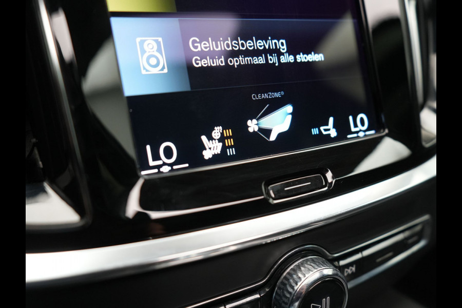 Volvo V60 T8 Recharge AWD Inscription Plug In Hybrid 392pk Dealer O.H. PHEV | Panodak | Adaptive cruise | Lederen Sportstoelen Memory & Massage | Pilot Assist | Harman Kardon | Apple Carplay | Camera | Keyless | Stoel & Stuurverwarming | L.M. 19" | Virtual |