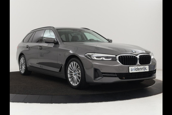 BMW 5 Serie 530e High Executive| Head-Up | Leder | Stoelverwarming | Camera | Carplay | Live Cockpit | Naviagtie | Park Assist | Full LED