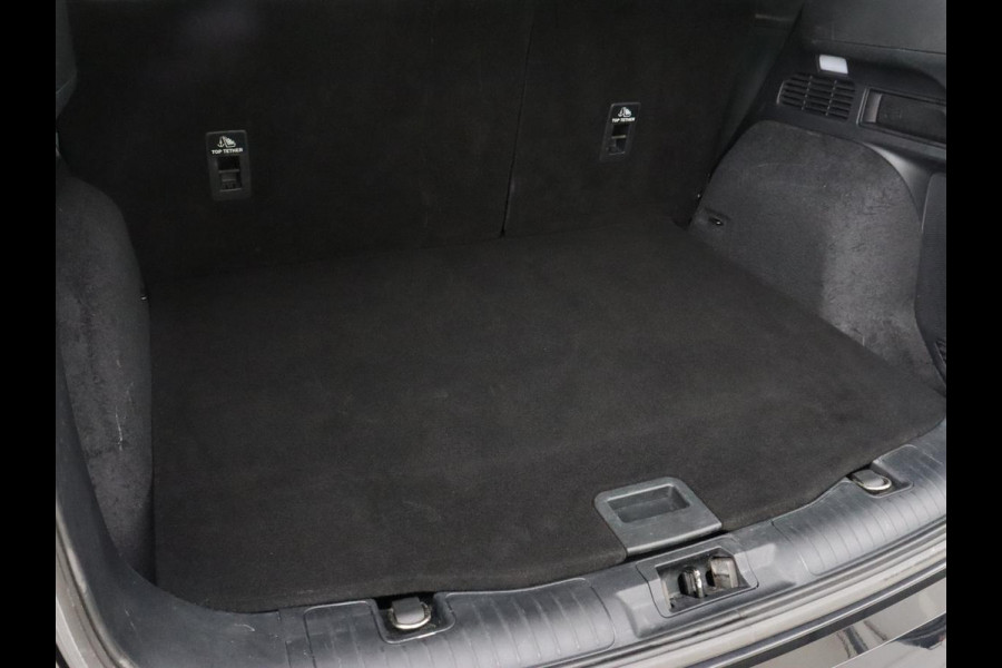 Ford Kuga 2.5 PHEV Vignale | Panoramadak | Leder | Head-Up | Stoel & stuurverwarming | Camera | Adaptive cruise | B&O Sound | Carplay | Navigatie | Full LED | Keyless