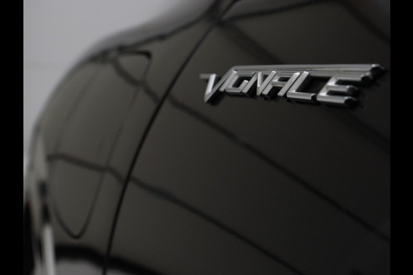 Ford Kuga 2.5 PHEV Vignale | Panoramadak | Leder | Head-Up | Stoel & stuurverwarming | Camera | Adaptive cruise | B&O Sound | Carplay | Navigatie | Full LED | Keyless