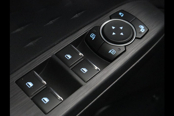 Ford Kuga 2.5 PHEV Vignale | Panoramadak | Leder | Head-Up | Stoel & stuurverwarming | Camera | Adaptive cruise | B&O Sound | Carplay | Navigatie | Full LED | Keyless