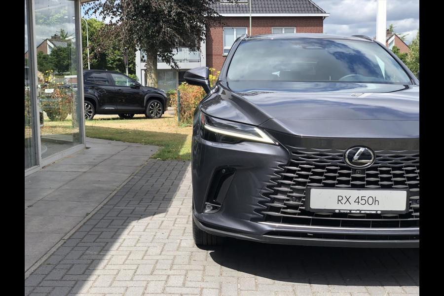 Lexus RX 450h+ Plug-in AWD Luxury Line Plus | Panoramadak, 360 Camera, Memory, Stoelventilatie, Stuurverwarming, Blind Spot Lexus RX 450h+ Plug-in AWD Luxury Line Plus | Panoramadak, 360 Camera, Memory, Stoelventilatie, Stuurverwarming, Blind Spot