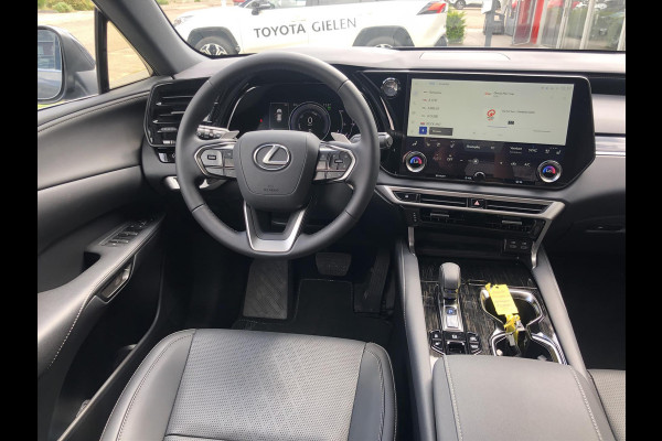 Lexus RX 450h+ Plug-in AWD Luxury Line Plus | Panoramadak, 360 Camera, Memory, Stoelventilatie, Stuurverwarming, Blind Spot Lexus RX 450h+ Plug-in AWD Luxury Line Plus | Panoramadak, 360 Camera, Memory, Stoelventilatie, Stuurverwarming, Blind Spot