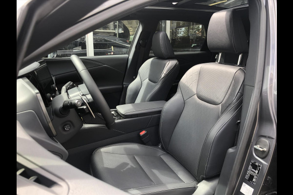 Lexus RX 450h+ Plug-in AWD Luxury Line Plus | Panoramadak, 360 Camera, Memory, Stoelventilatie, Stuurverwarming, Blind Spot Lexus RX 450h+ Plug-in AWD Luxury Line Plus | Panoramadak, 360 Camera, Memory, Stoelventilatie, Stuurverwarming, Blind Spot