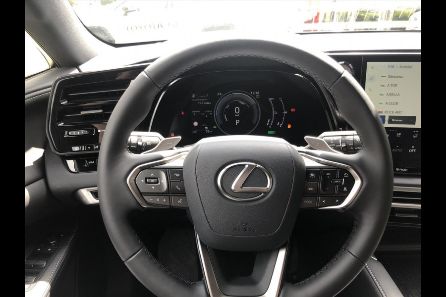 Lexus RX 450h+ Plug-in AWD Luxury Line Plus | Panoramadak, 360 Camera, Memory, Stoelventilatie, Stuurverwarming, Blind Spot Lexus RX 450h+ Plug-in AWD Luxury Line Plus | Panoramadak, 360 Camera, Memory, Stoelventilatie, Stuurverwarming, Blind Spot