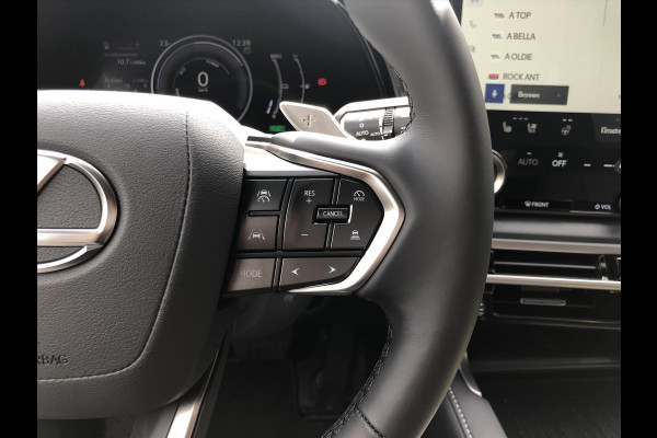 Lexus RX 450h+ Plug-in AWD Luxury Line Plus | Panoramadak, 360 Camera, Memory, Stoelventilatie, Stuurverwarming, Blind Spot Lexus RX 450h+ Plug-in AWD Luxury Line Plus | Panoramadak, 360 Camera, Memory, Stoelventilatie, Stuurverwarming, Blind Spot