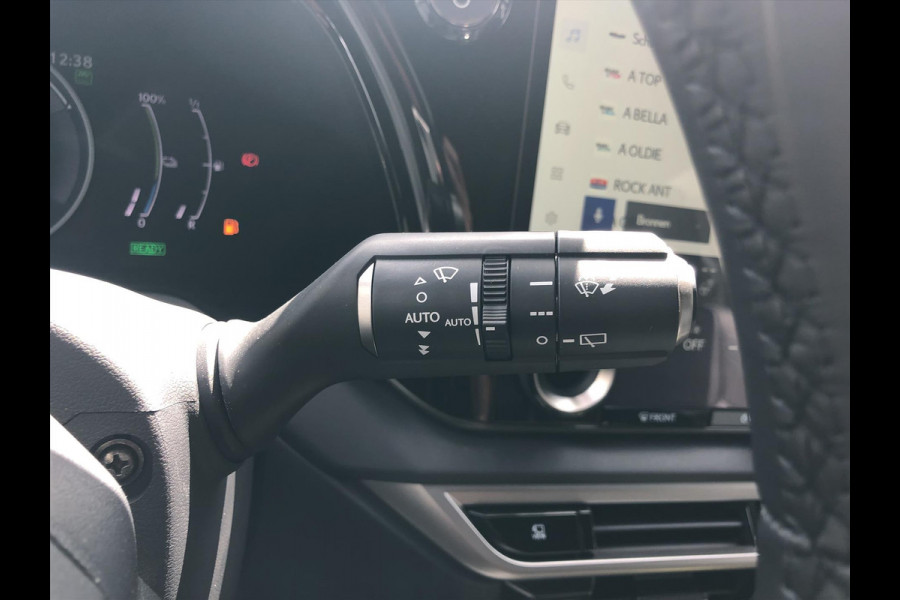 Lexus RX 450h+ Plug-in AWD Luxury Line Plus | Panoramadak, 360 Camera, Memory, Stoelventilatie, Stuurverwarming, Blind Spot Lexus RX 450h+ Plug-in AWD Luxury Line Plus | Panoramadak, 360 Camera, Memory, Stoelventilatie, Stuurverwarming, Blind Spot
