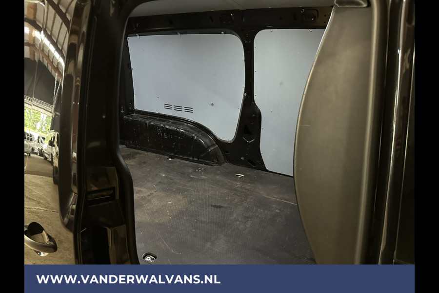 Volkswagen Caddy 2.0 TDI 150pk L2H1 Euro6 Airco | Navigatie | 1500kg Trekhaak | LED | Navigatie | Cruisecontrol Apple Carplay, Android Auto, Parkeersensoren