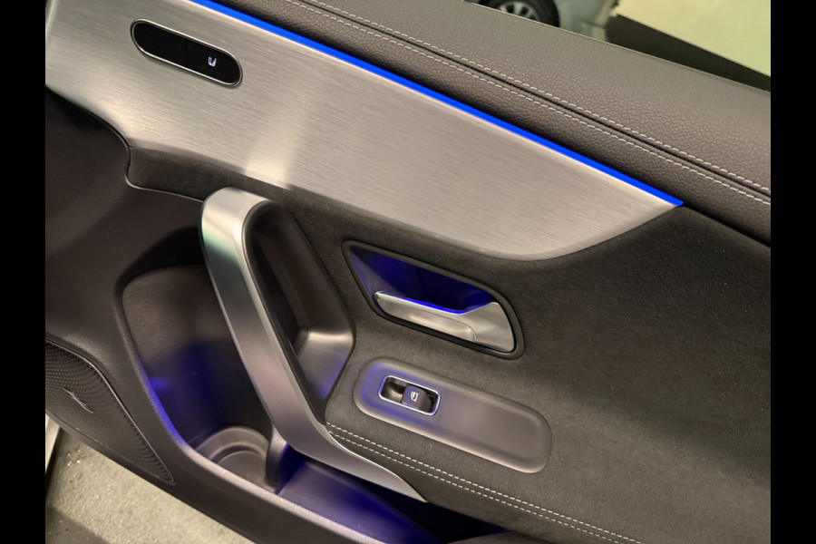 Mercedes-Benz A-Klasse 250 e AMG PREMIUM SFEERVERL/V-COCKPIT/NAVI/DAB/BURMESTER/CARPLAY/STOEL-M///