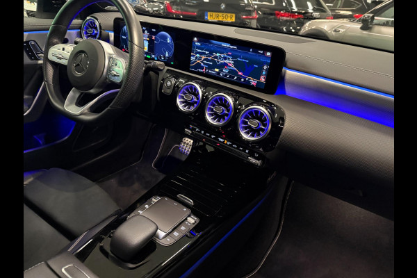 Mercedes-Benz A-Klasse 250 e AMG PREMIUM SFEERVERL/V-COCKPIT/NAVI/DAB/BURMESTER/CARPLAY/STOEL-M///