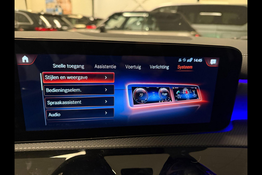 Mercedes-Benz A-Klasse 250 e AMG PREMIUM SFEERVERL/V-COCKPIT/NAVI/DAB/BURMESTER/CARPLAY/STOEL-M///