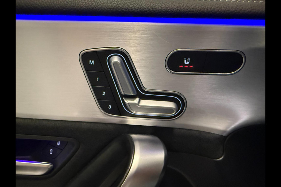 Mercedes-Benz A-Klasse 250 e AMG PREMIUM SFEERVERL/V-COCKPIT/NAVI/DAB/BURMESTER/CARPLAY/STOEL-M///