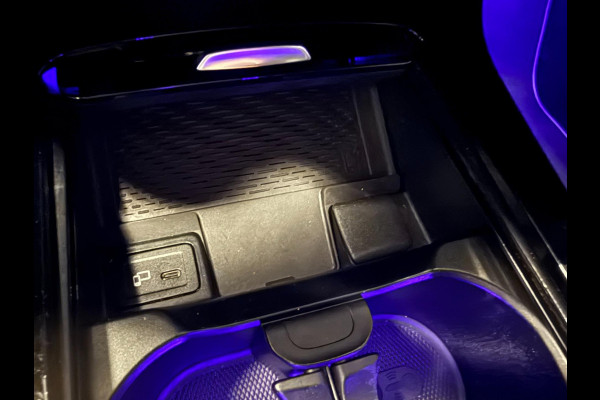 Mercedes-Benz A-Klasse 250 e AMG PREMIUM SFEERVERL/V-COCKPIT/NAVI/DAB/BURMESTER/CARPLAY/STOEL-M///