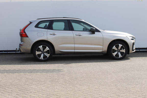Volvo XC60 T6 350PK Automaat Plug-in hybrid AWD Plus Dark Apple Carplay / Adaptive cruise control / Panorama dak / Elektrisch bedienbare bestuurderstoel met geheugen / Keyless Entry / Elektrische achterklep
